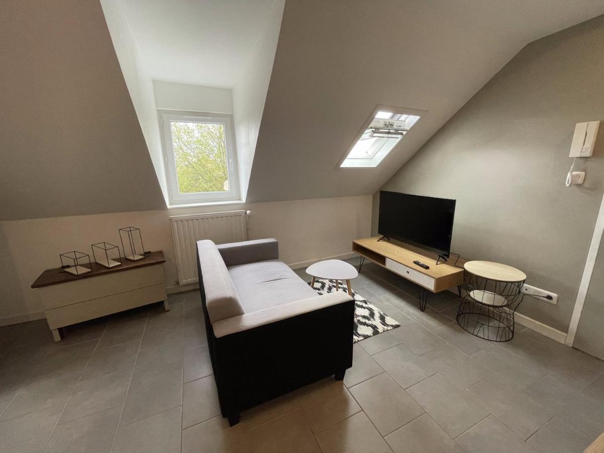 Le Mansard, Atypique, Gare Et Tramway 4Min A Pied Apartment Exterior photo