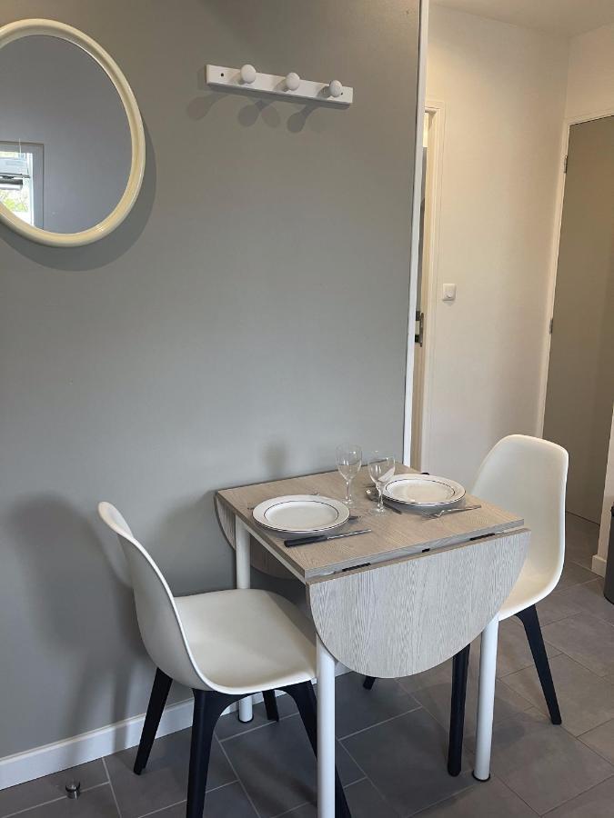 Le Mansard, Atypique, Gare Et Tramway 4Min A Pied Apartment Exterior photo